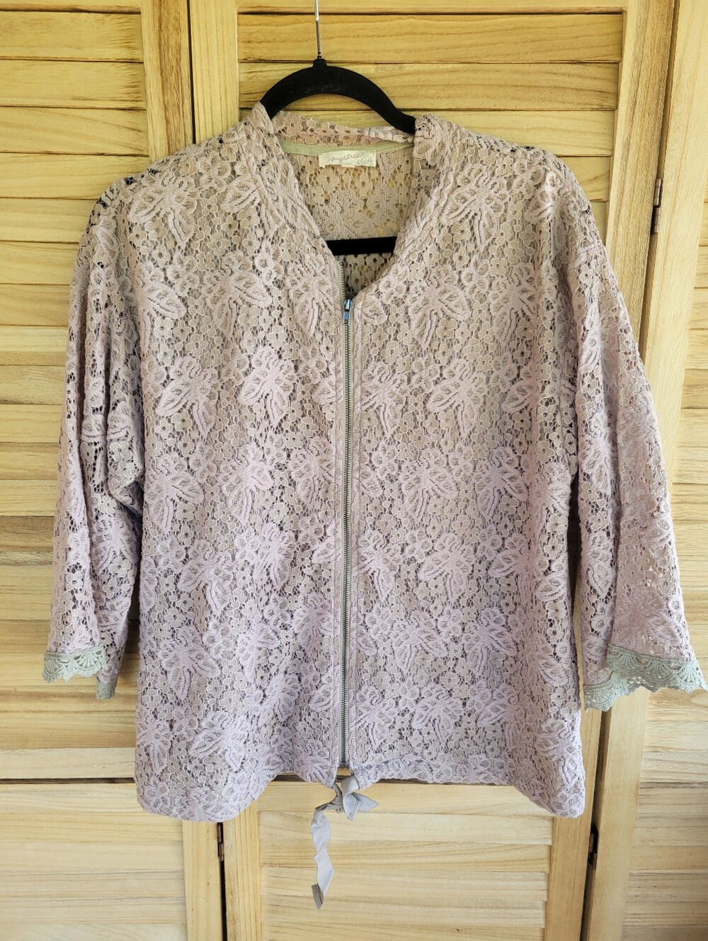 Mystree Medium Sheer Zip Up Lace Boho 3/4 Sleeve Feminine